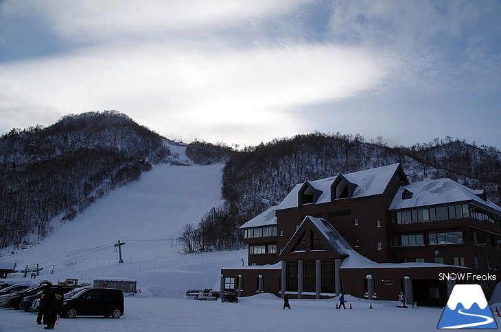 サッポロテイネ -11℃！空に舞い上がる粉雪。